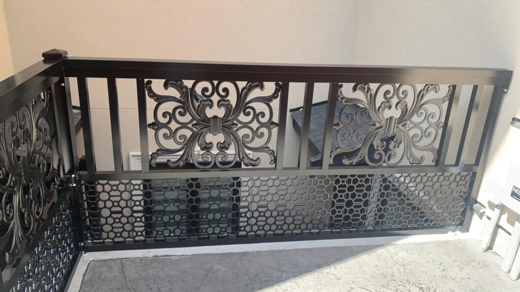 aluminum railing company