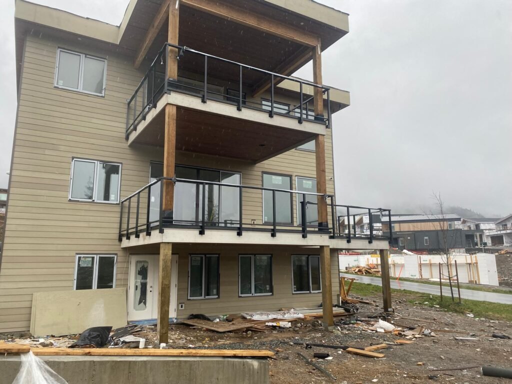 aluminum glass railing