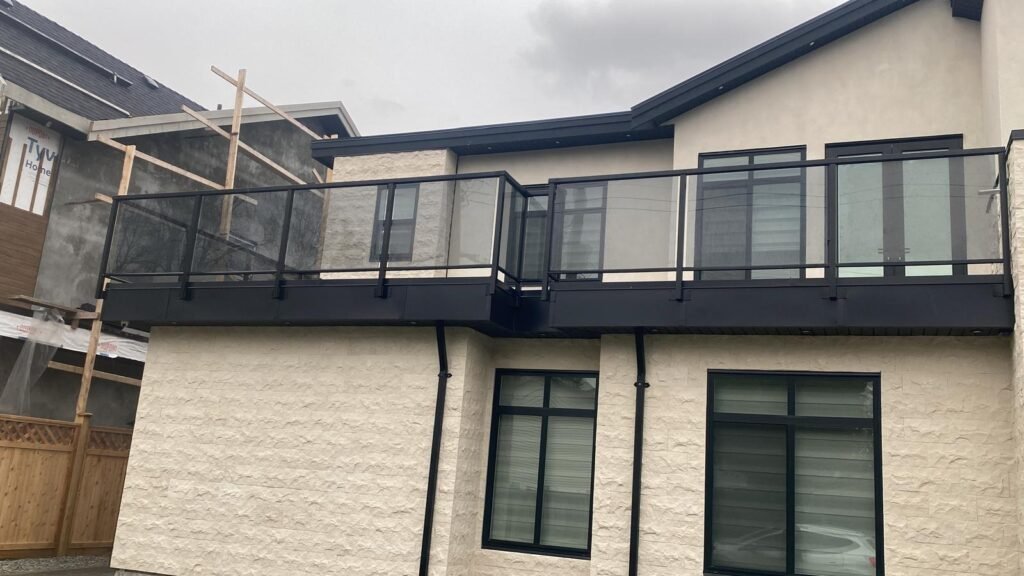 aluminum railing company