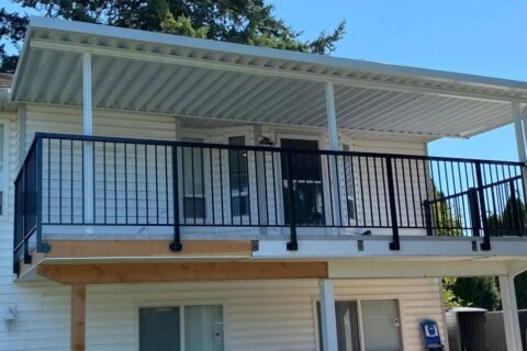 aluminum railing Vancouver BC
